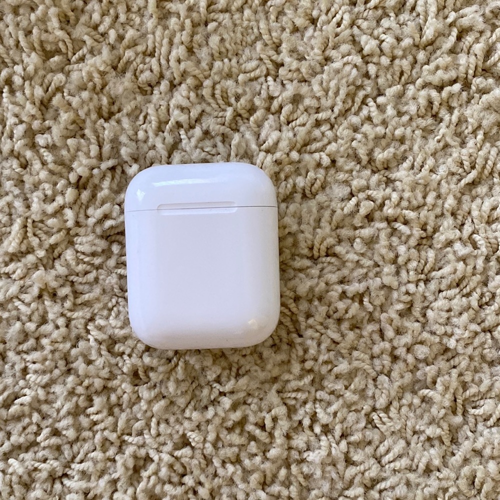 Apple AirPods